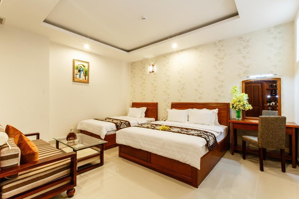 Long Bao Chau Hotel Thu Dau Mot Exterior photo